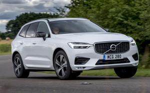Volvo XC60 B4 R-Design (UK) '2019